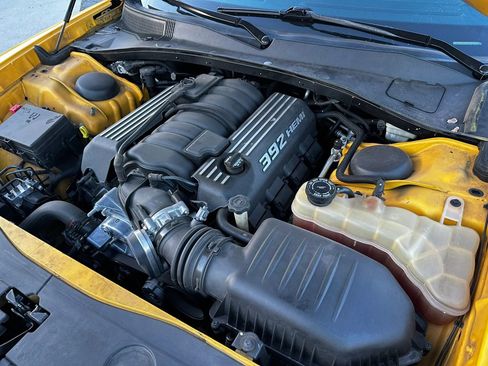 Used 2012 Dodge Charger SRT8 Super Bee w/ Driver Convenience Group II RWD image 28