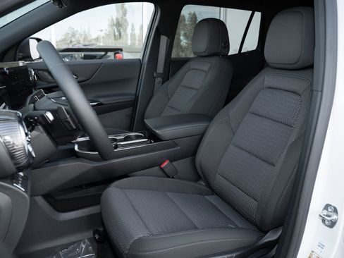 New 2026 Chevrolet Equinox LT w/ Safety and Technology Package image 14