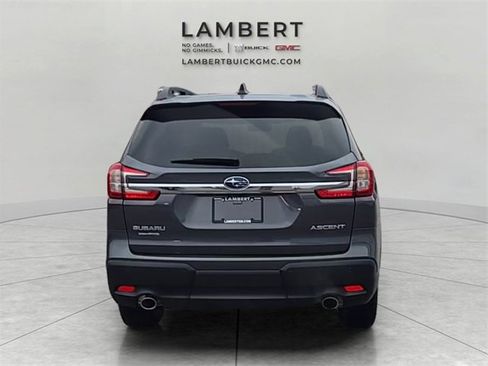 Used 2025 Subaru Ascent Premium image 4