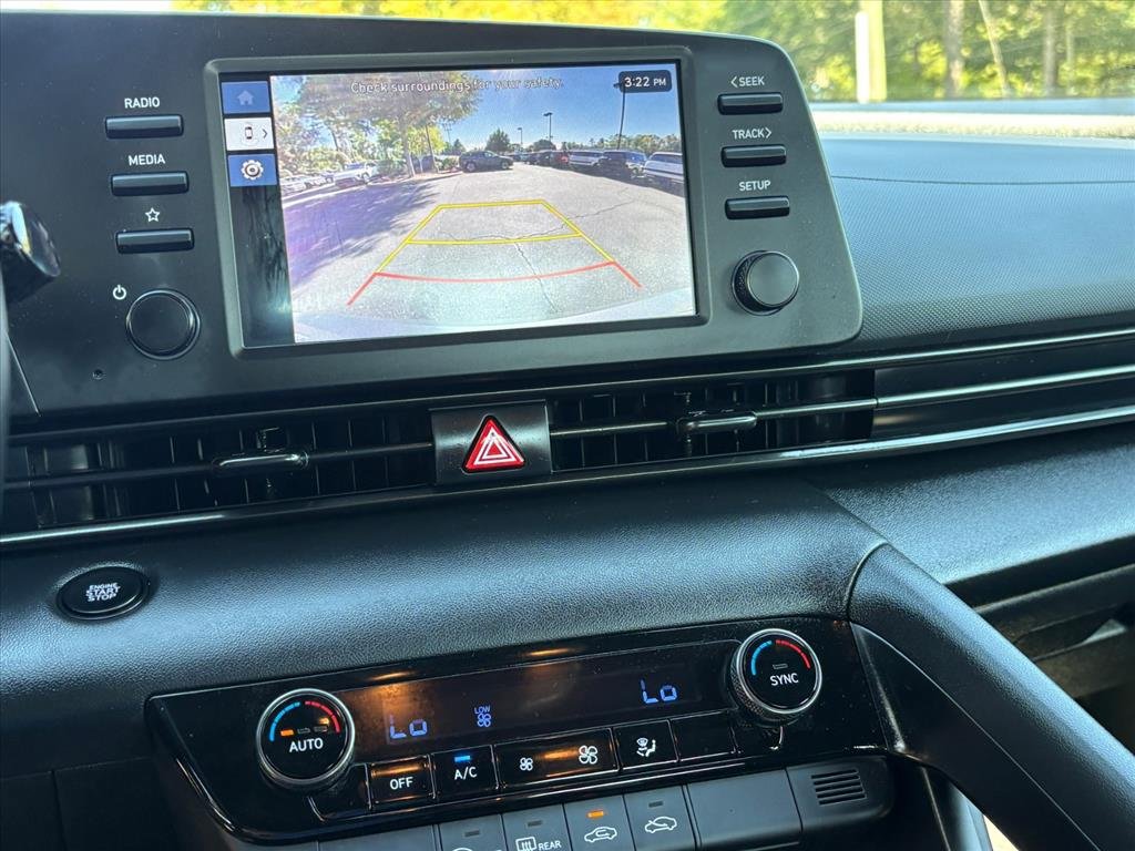 Certified 2025 Hyundai Elantra Sport FWD image 9