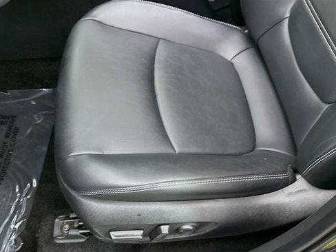 Used 2024 Toyota RAV4 XLE Premium FWD image 20