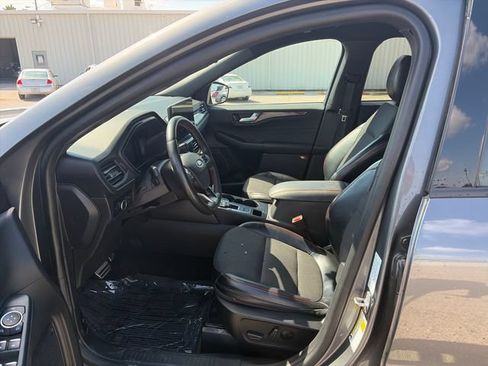 Used 2023 Ford Escape ST-Line w/ Tech Pack #1 FWD image 10