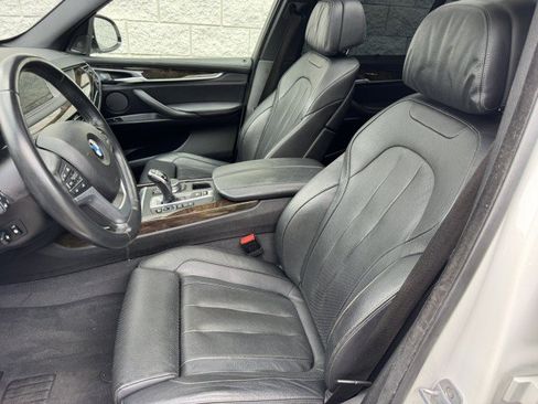 Used 2018 BMW X5 xDrive50i AWD/4WD image 13