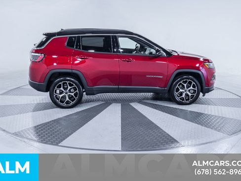 Used 2025 Jeep Compass Limited AWD/4WD image 11