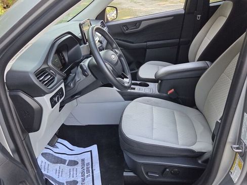 Used 2024 Ford Escape Active FWD image 6