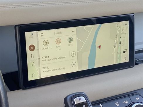 Used 2020 Land Rover Defender 110 SE image 14