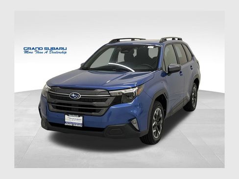 Used 2026 Subaru Forester Premium AWD/4WD image 1