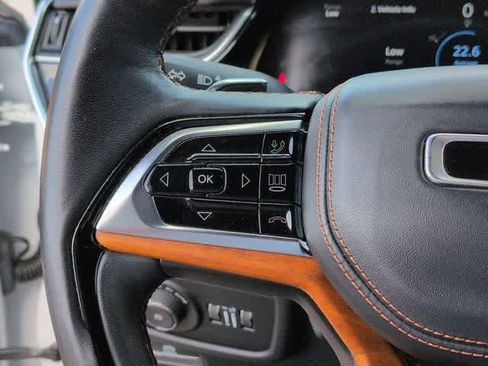 Certified 2023 Jeep Grand Cherokee Summit AWD/4WD image 25