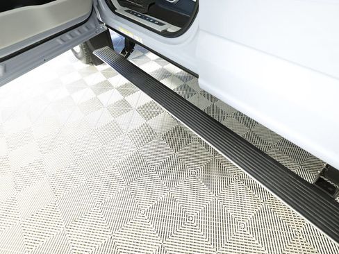 Used 2024 Ford F450 Limited w/ FX4 Off-Road Package image 16