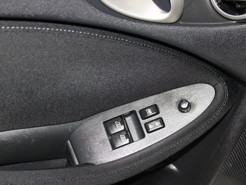 Used 2015 Nissan 370Z Coupe w/ Aerodynamics Package RWD image 10