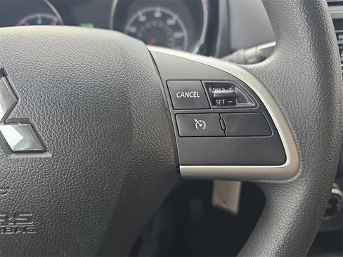 Used 2024 Mitsubishi Outlander Sport ES image 17