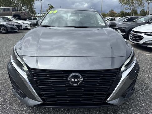 Certified 2024 Nissan Altima 2.5 SV image 9