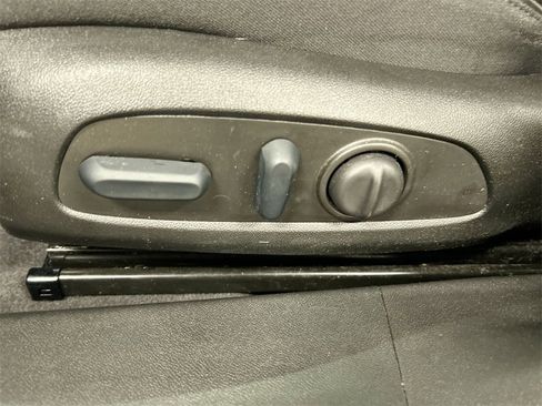 Used 2022 Chevrolet Malibu LT image 10