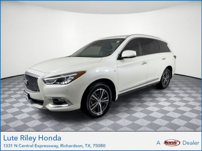 Used 2019 INFINITI QX60 Luxe w/ Essential Package