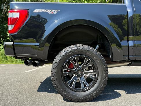 Used 2022 Ford F150 Lariat w/ Equipment Group 502A High AWD/4WD image 12
