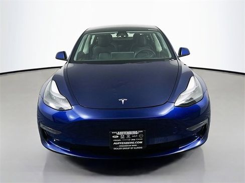 Used 2022 Tesla Model 3 image 2
