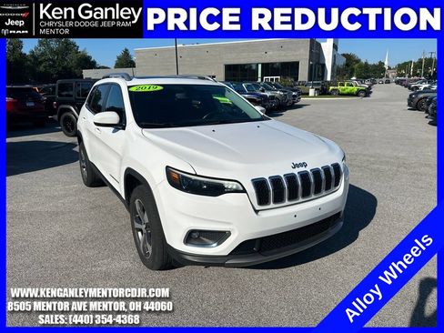 Used 2019 Jeep Cherokee Limited w/ Luxury Group AWD/4WD image 1