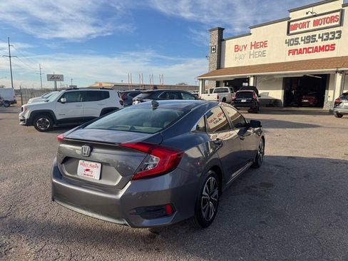 Used 2016 Honda Civic EX-T image 5