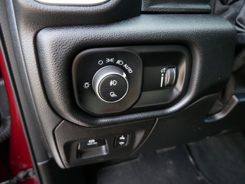 Certified 2022 RAM 1500 Big Horn image 24