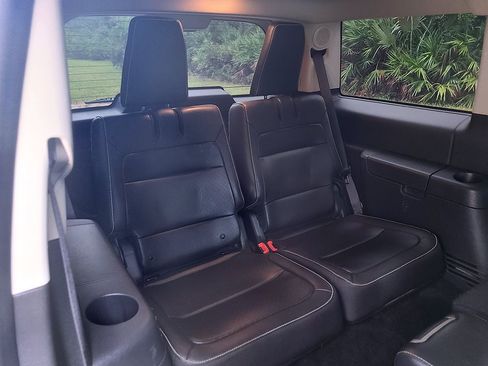 Used 2012 Ford Flex Limited w/ Equipment Group Order Code FWD image 22