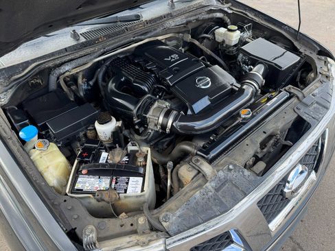 Used 2012 Nissan Frontier SV image 23