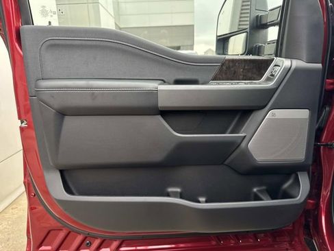 New 2026 Ford F350 Lariat w/ Black Appearance Package image 24