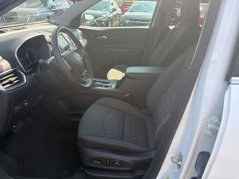 Used 2024 Chevrolet Equinox LT AWD/4WD image 11