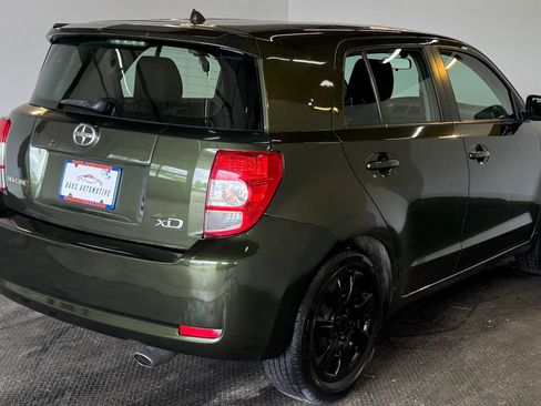 Used 2011 Scion xD image 5