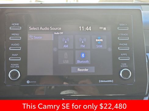 Used 2024 Toyota Camry SE image 27