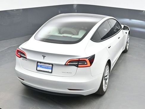 Used 2021 Tesla Model 3 Long Range image 33
