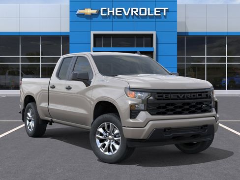 New 2026 Chevrolet Silverado 1500 Custom w/ LPO, Dark Essentials Package image 7