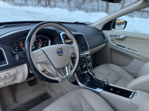 Used 2015 Volvo XC60 T5 Platinum FWD image 27