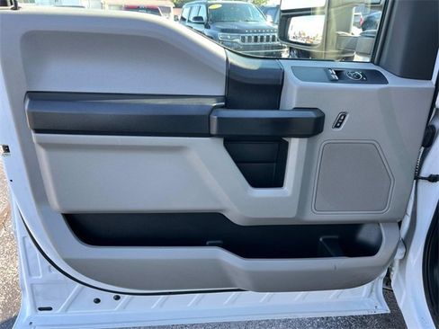 Used 2017 Ford F350 XL w/ Power Equipment Group image 30