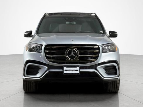 Used 2026 Mercedes-Benz GLS 450 4MATIC image 8