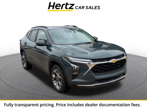 Used 2025 Chevrolet Trax LT w/ LT Convenience Package FWD image 1