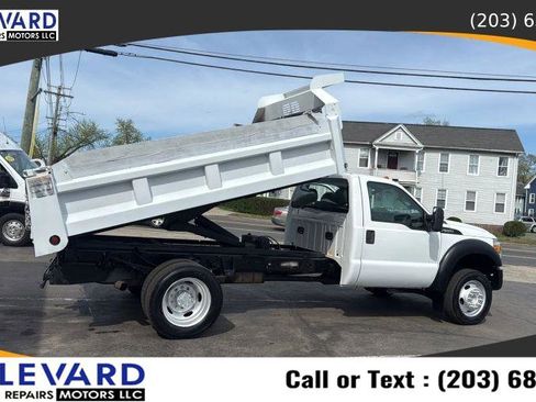 Used 2015 Ford F550 4x4 Regular Cab Super Duty image 16