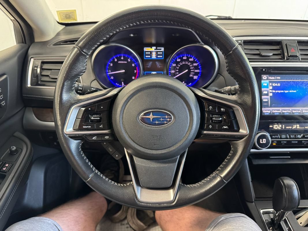 Used 2018 Subaru Outback 3.6R Limited AWD/4WD image 36