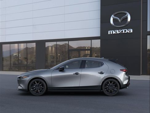 New 2026 MAZDA MAZDA3 Hatchback w/Premium Plus Pkg image 3