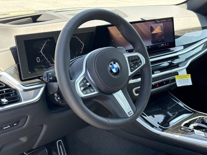 New 2026 BMW X5 xDrive40i w/ M Sport Package