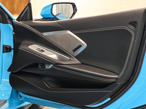 Used 2020 Chevrolet Corvette Stingray w/ 2LT Preferred Equipment Group image 99