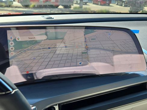 New 2026 Cadillac Vistiq Sport w/ LPO, Floor Liner Package image 19