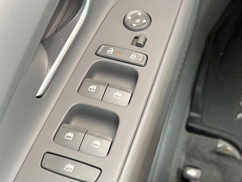 Certified 2025 Hyundai Elantra Sport FWD image 20