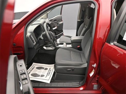 Used 2023 Nissan Frontier SV w/ Tow Package image 20