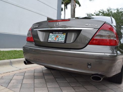 Used 2008 Mercedes-Benz E 350 4MATIC Sedan image 20