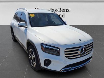 New 2025 Mercedes-Benz GLB 250