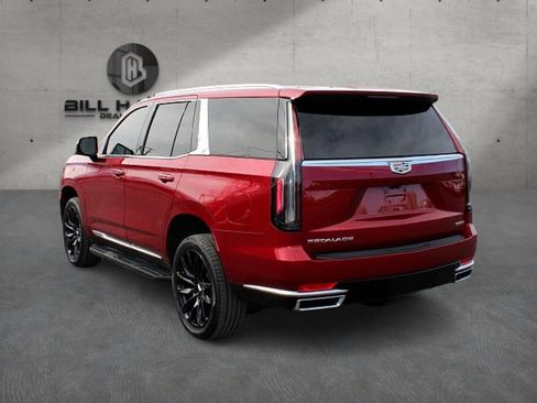 Used 2022 Cadillac Escalade Luxury image 8