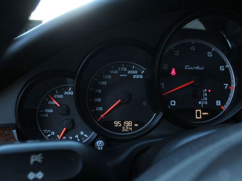 Used 2010 Porsche Panamera Turbo AWD/4WD image 35