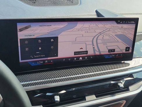 Used 2024 BMW X7 M60i w/ Executive Package AWD/4WD image 29