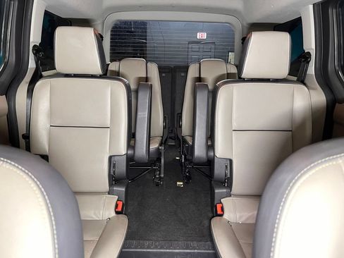 Used 2017 Ford Transit Connect Titanium FWD image 24