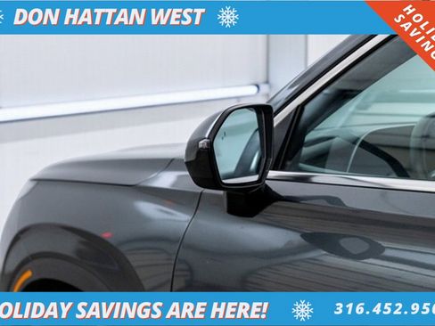 Used 2022 Hyundai Palisade SEL w/ Premium Package image 32